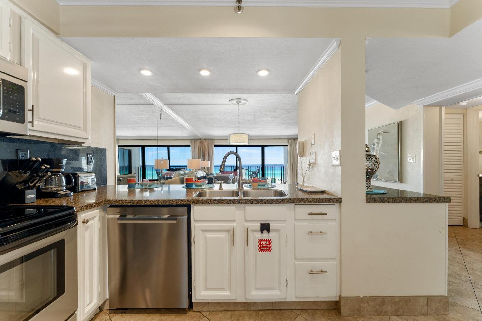 Emerald Towers By Panhandle Getaways Destin Chambre photo
